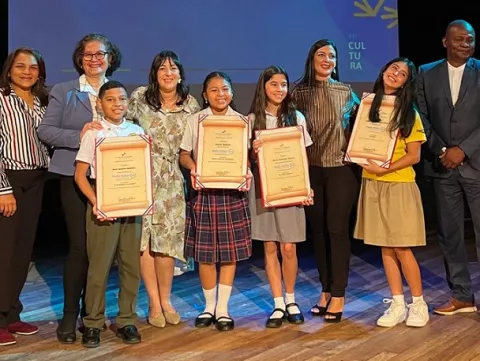 Ganadores del Concurso de Cuento Medio Pollito 2023