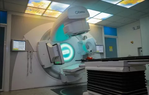 Oncológico cuenta con nuevo acelerador lineal Infinity