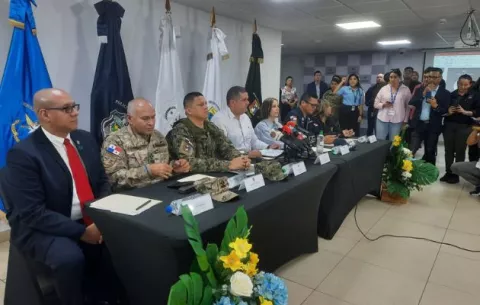 Panamá anuncia medidas para enfrentar la crisis migratoria
