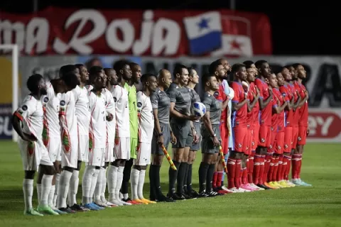 Panamá con ventaja ante Martinica, en el primer tiempo