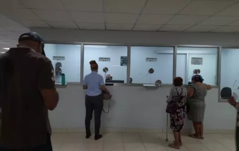 Gremios de la salud declaran paro nacional de 48 horas