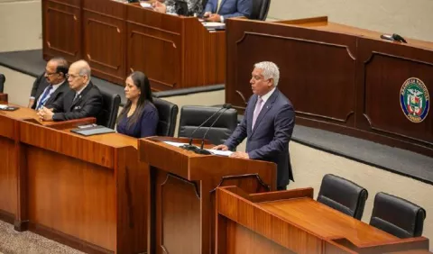 'Gobierno busca blindar a la clientela política del PRD'