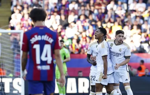 Xavi califica de inmerecida la derrota frente al Real Madrid