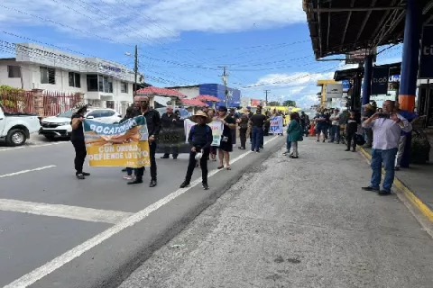 Bocas del Toro estuvo paralizada por espacio de seis horas