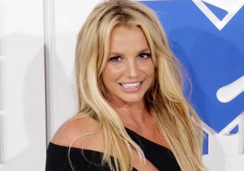Britney Spears publica sus memorias