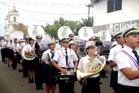 Banda de colegio chitreano participará en São Paulo, Brasil