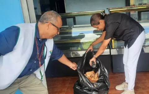 Minsa cierra panadería en San Antonio por insalubre