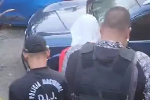 Preso mientras investigan homicidio en Los Portales, Colón