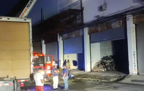 Incendio se registra en una empresa de la Zona Libre