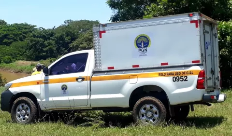 Un herido en vuelco de camión y un muerto por atropello 