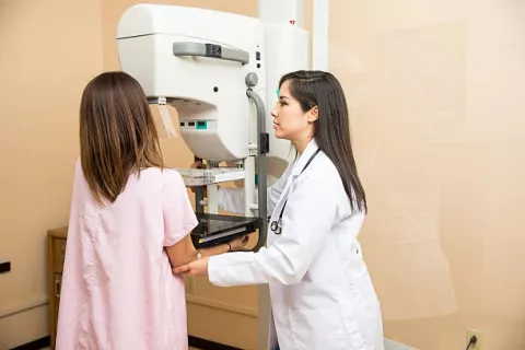 Costos de mamografías, PAP y PSA en clínicas de la capital