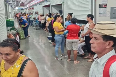 Merca Chitré con abastecimiento restringido de productos 
