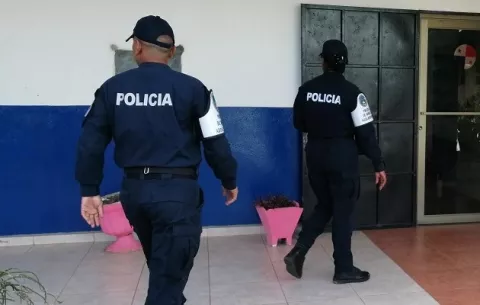 Reservistas de la Policía exigen su derecho a la jubilación