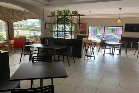 Asociación de Restaurantes aboga por la libre circulación