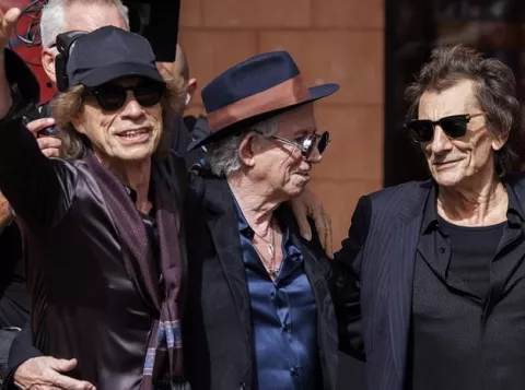 Los Rolling Stones ponen fin a su dilatado silencio musical