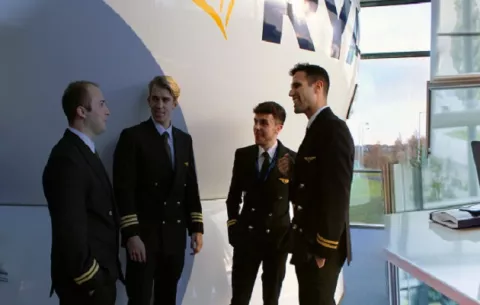 Aerolínea Ryanair hará reclutamiento de pilotos en Panamá