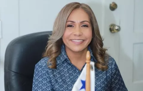 Juzgado Electoral revoca expulsión de Yanibel Ábrego del CD