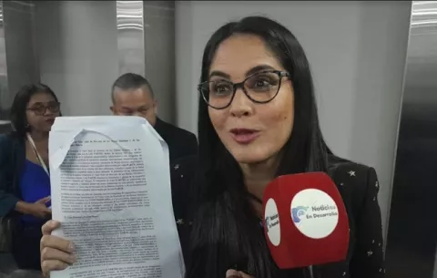 Zulay Rodríguez: 'El referéndum es un acto de traición'