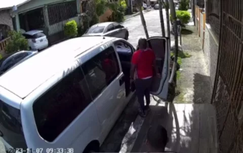 César Caballero volvía de Colombia; cámara captó el crimen