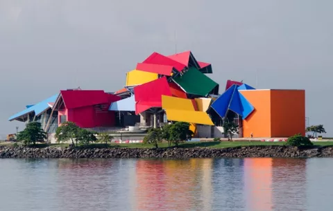 Biomuseo agoniza debido a los cierres de calles
