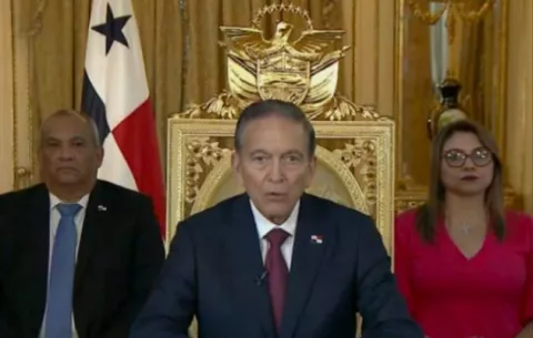 Cortizo promete un cierre ordenado y seguro de la mina