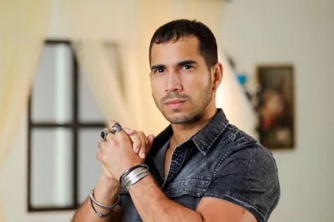 Elmis Castillo advierte que el cine local está de luto