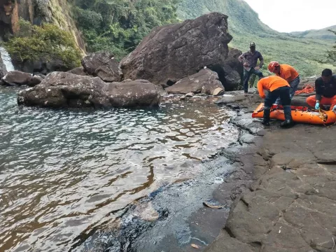 Joven muere tras caer en una cascada en Veraguas
