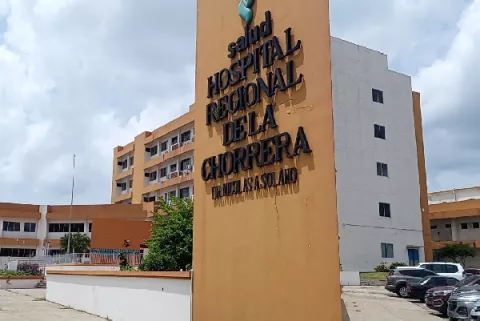 Nicolás Solano en carrera para  compra de insumos y equipos