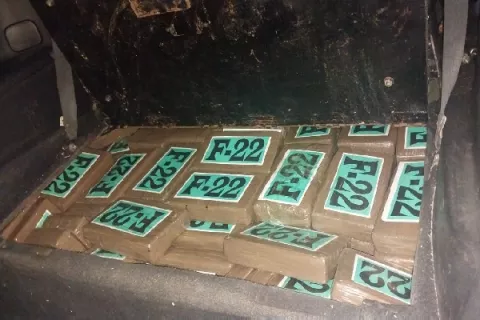 Más de 100 personas aprehendidas, además decomisan drogas