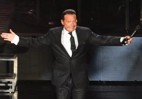 Luis Miguel donará $570.000 a damnificados de Acapulco