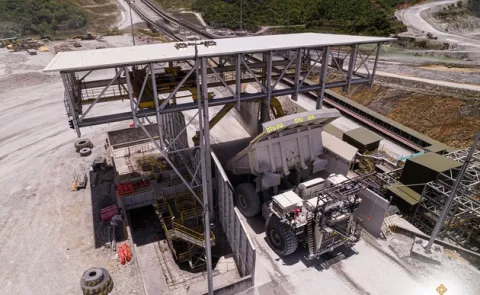 Minera Panamá podría quedarse sin suministros esta semana