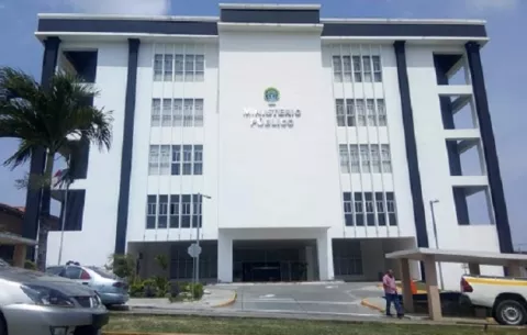 Atrapan a violador de una menor de 13 años en Colón  