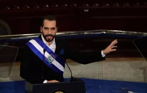 Declaran improcedente recursos contra candidatura de Bukele