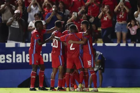 Panamá mejora en el ranking de la FIFA