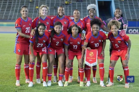 Panamá empata ante Jamaica y sigue líder del Grupo B