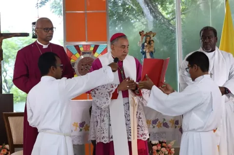 Religiosos elogian protagonismo de jóvenes en protestas