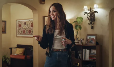 Detalles sobre 'Based On a True Story'