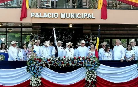 Peligra la celebración del 10 de noviembre en La Villa 