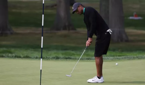 Tiger Woods no piensa en el retiro 