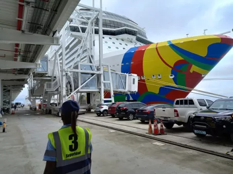 Llegada de cruceros y Riviera Pacífico afectadas por crisis