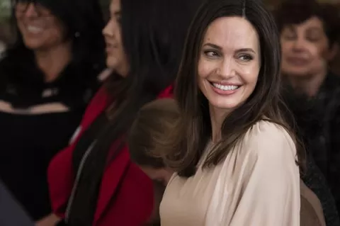 Angelina Jolie critica Hollywood: 'No es sano'