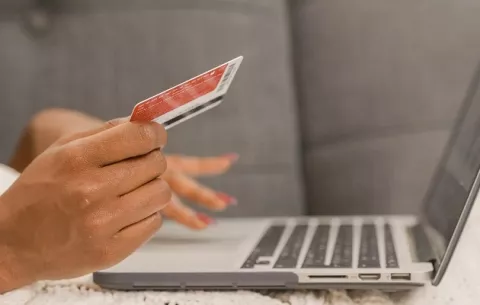 Transferencias, con 50% del movimiento electrónico de dinero