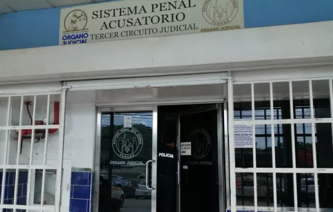 Medida cautelar para implicado en intento de robo a taxista