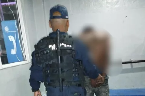 Lo meten preso por tratar de hurtar un aire acondicionado