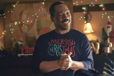 Eddie Murphy debuta en una cinta navideña 