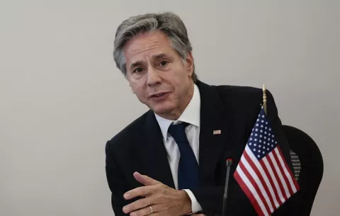 Biden envía comitiva para negociar más medidas migratorias