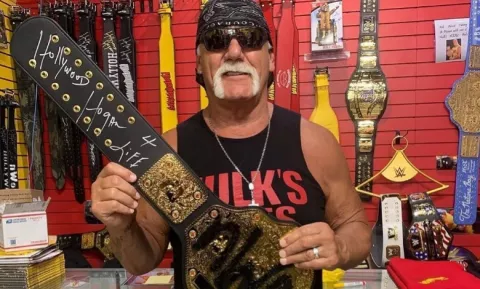 Hulk Hogan entrega su vida a Cristo