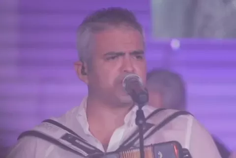 Jhonathan Chávez va rumbo a Viña del Mar 