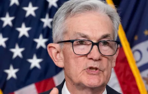 La Fed cierra con los tipos en máximos: ¿Cuándo bajarán?