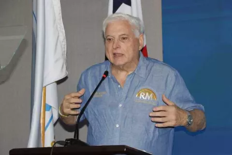 Foco, sancionado por propaganda sucia contra Martinelli